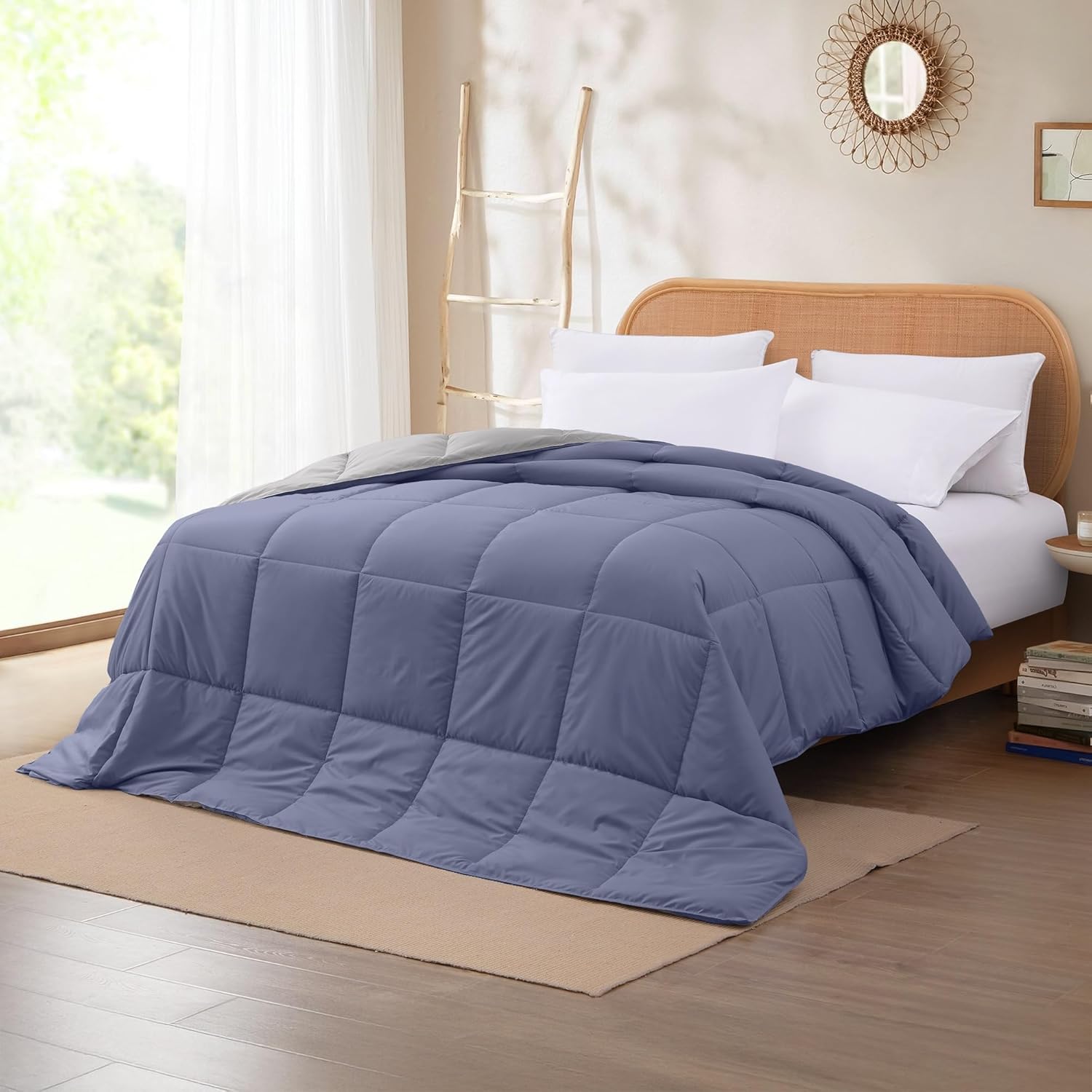 Modern Threads Down Alternative Reversible Comforter Infinity Blue